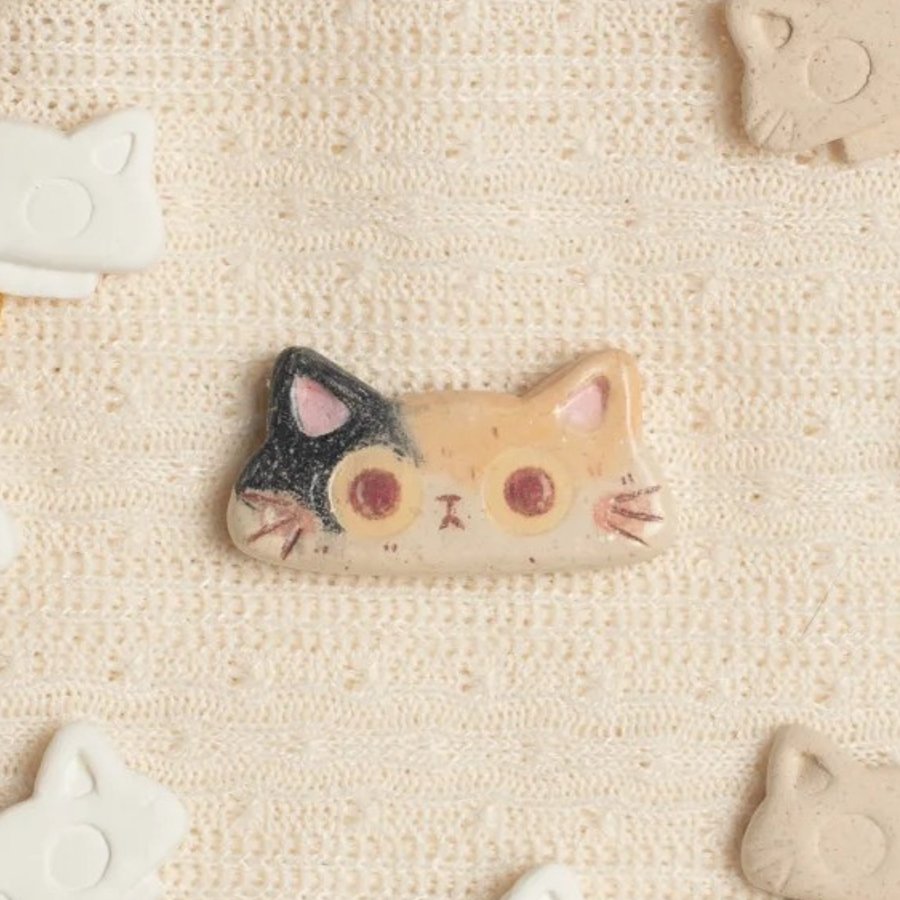 Dorky-Cute Kitten Fridge Magnet - Calico Cat "Patch"